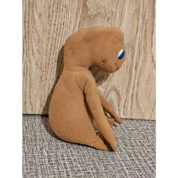 Vintage 1982 SHOWTIME Kamar 8" ET Extra Terrestrial Plush Pre-owned Classic - Picture 4 of 7